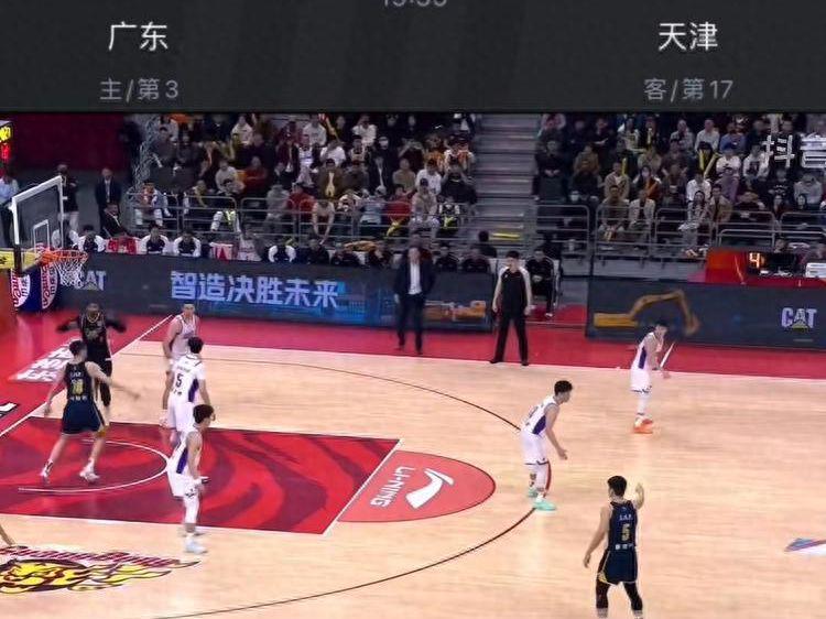 赛程-有惊无险！广东男篮98比89力克天津，萨姆纳狂轰39分拒绝爆冷